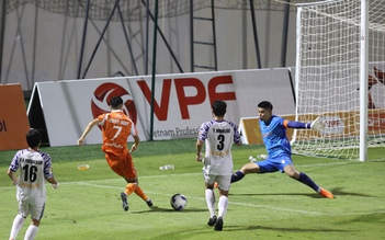 ‘Cánh chim lạ’ Nguyễn Vadim khoác áo U.23 Việt Nam, thầy Kim không dẫn dắt trận gặp Qatar: Tại sao?