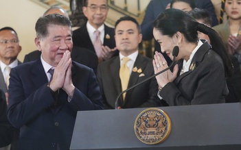 Hoàng gia bác yêu cầu giải tán quốc hội, Thái Lan chuẩn bị bầu thủ tướng mới