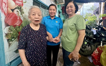 Chủ trọ thân tình, biến sân nhà thành 'phòng khách' sinh hoạt chung cho cả xóm