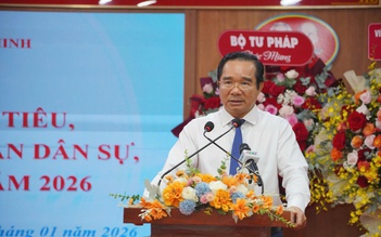 Chủ tịch UBND TP.HCM ấn tượng về chuyển đổi số của ngành thi hành án