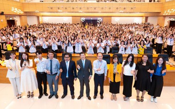 TGĐ Ajinomoto Việt Nam chia sẻ bài học ‘Mục đích tồn tại’ cùng hàng trăm sinh viên