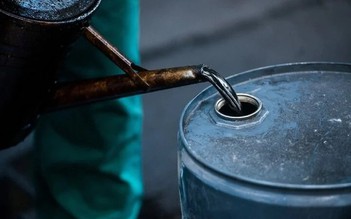 Giá xăng dầu hôm nay 14.1.2026: Tăng mạnh, xăng trong nước sẽ điều chỉnh thế nào?