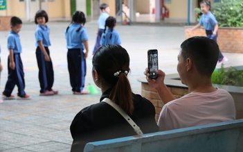 Trường học TP.HCM siết đăng ảnh, thông tin học sinh chưa được phép lên mạng xã hội