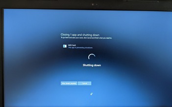 Windows 11 'dính' lỗi lạ khiến hàng loạt PC không thể tắt nguồn