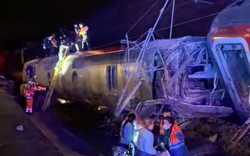 Hai đoàn tàu đâm nhau tại Tây Ban Nha, 21 người thiệt mạng