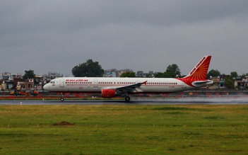 Phi công phải rời buồng lái trước chuyến bay vì có nồng độ cồn