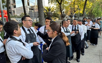 Động đất rung chuyển Mexico, Tổng thống Sheinbaum sơ tán giữa họp báo