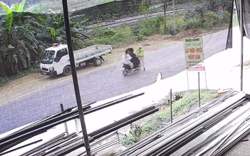 Xe máy chở 3 lao vào chiến sĩ cảnh sát giao thông đang làm nhiệm vụ