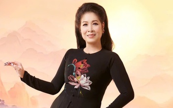 Sắc vóc gây chú ý của NSND Hồng Vân ở tuổi 60