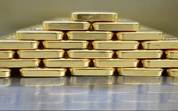 Giá vàng thế giới 'phá nóc' đến khi nào ?