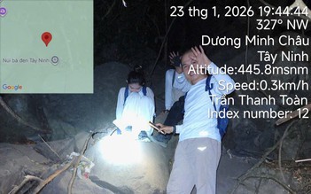 Tự ý đổi lộ trình, khách lạc đường trên núi Bà Đen nhờ 'giải cứu'