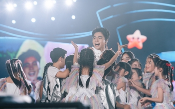 Mỹ Tâm và MONO khuấy đảo concert tại Quảng Ninh