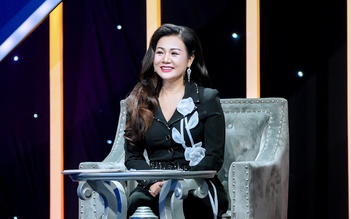 Ca sĩ bolero Dương Hồng Loan tiết lộ cuộc sống ở tuổi 46