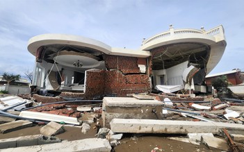 Khu nghỉ dưỡng trăm tỉ đổ sập do bão: Lộ sai phạm của chủ đầu tư