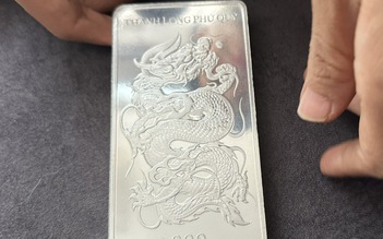 Giá bạc tăng cao kỷ lục, tiến sát 112 triệu đồng/kg