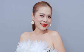 Nữ ca sĩ lấy chồng doanh nhân, tiết lộ cuộc sống tuổi ngoài 50