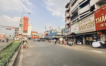 Nhiều tuyến phố TP.HCM thông thoáng trở lại