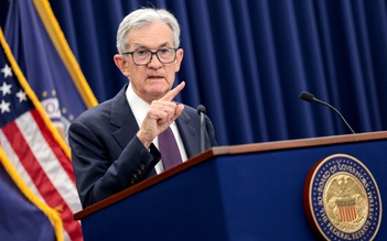 Fed giữ nguyên lãi suất