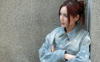Bản phối đời thường trở nên ấn tượng hơn với áo khoác denim