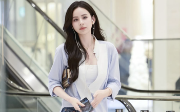 Diện áo sơ mi khoác ngoài giúp nàng làm mới phong cách hằng ngày