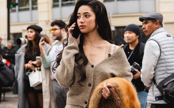 Vẻ đẹp hình học thanh lịch của chân váy chữ A