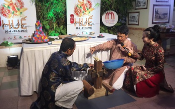 Giữ hương tết xưa: Hương bánh cung đình thất truyền trở lại