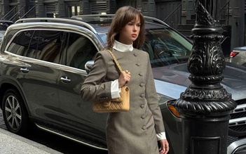 8 mẹo đơn giản giúp làm mới phong cách công sở mùa đông