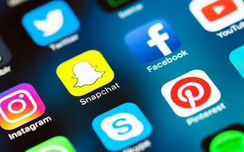 Pháp tiến tới việc cấm trẻ em dưới 15 tuổi dùng mạng xã hội