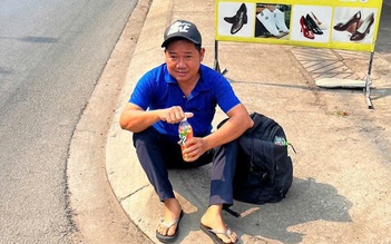 Cha vào TP.HCM tìm con trai 'mất tích', tết cận kề vẫn bám trụ chờ tin