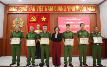 Những người lặng thầm trong lũ dữ Đắk Lắk