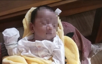 Bé trai sơ sinh bị bỏ trong giỏ nhựa ở Quảng Trị