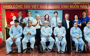 Mổ mắt miễn phí, trao lại ánh sáng cho bệnh nhân nghèo