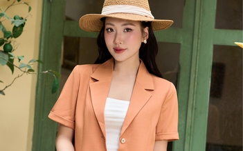 Áo blazer tôn lên nét kiêu kỳ ngày thu