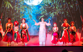 Tổng đạo diễn Nguyễn Như Khôi: Tôi muốn đưa chèo, xẩm vào ký ức Trung thu của trẻ em hôm nay