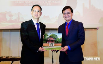 Thanh niên Việt Nam - Trung Quốc vun đắp tình hữu nghị qua 'Hành trình đỏ'