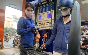 Đề xuất mới để quản giá xăng dầu do doanh nghiệp công bố