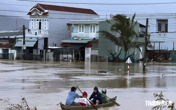 Sống chung với thiên tai: Khơi dòng đón lũ