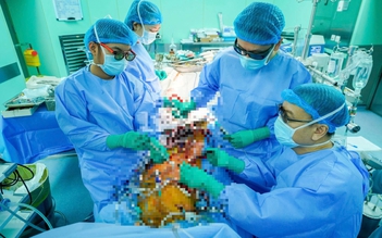 Không triệu chứng, người đàn ông 43 tuổi bất ngờ phát hiện hở van tim nặng