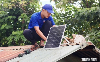 Băng đồi vượt núi 'cõng' điện, dẫn nước về bản Băng đồi vượt núi 'cõng' điện, dẫn nước về bản