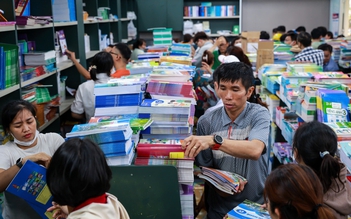 Photocopy sách giáo khoa và nghịch lý giữa bản quyền với quyền tiếp cận tri thức Photocopy sách giáo khoa và nghịch lý giữa bản quyền với quyền tiếp cận tri thức