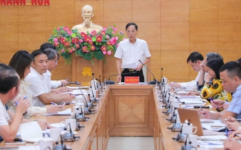Nguồn tài chính chỉ đủ ‘nuôi’ CLB Thanh Hóa một mùa giải, tương lai chưa biết ra sao Nguồn tài chính chỉ đủ ‘nuôi’ CLB Thanh Hóa một mùa giải, tương lai chưa biết ra sao
