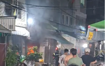 Cháy nhà trên đường Đoàn Văn Bơ ở TP.HCM: Cụ bà 81 tuổi tử vong