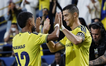 Động thái đặc biệt của Ronaldo sau pha ghi bàn giúp Al Nassr thắng đậm và tin đồn bị treo giò