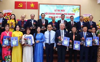 Hội Doanh nghiệp phường Phú Nhuận ra mắt, trao ngay 100 triệu đồng chăm lo tết