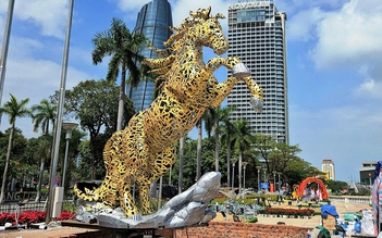 Kể chuyện linh vật ngựa 'quê mình'