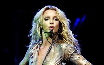 Britney Spears đã bán toàn bộ kho nhạc kinh điển của mình?