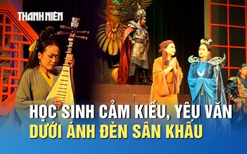 Học sinh trầm trồ chiêm ngưỡng nàng Kiều bước ra từ trang sách