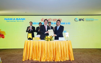 Nam A Bank ký kết hợp tác triển khai các sáng kiến chuyển đổi xanh trong VIFC-HCMC