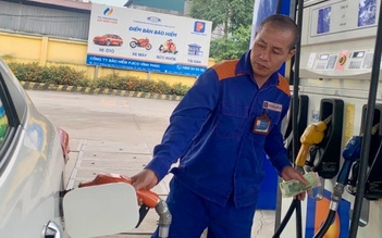 Giá xăng dầu đồng loạt tăng trước tết Nguyên đán Bính Ngọ