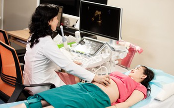 Ca mổ đêm giao thừa và những 'bàn tay vàng' thầm lặng tại BVĐK Quốc tế Tân An